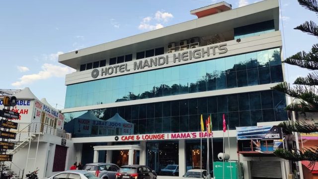 Hotel Mandi Heights