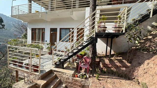 Four Season Kasauli B&B