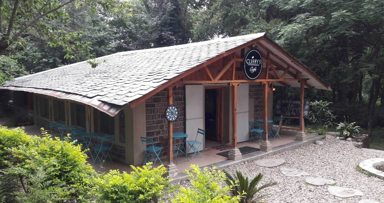 Cliffy’s Cafe, Palampur