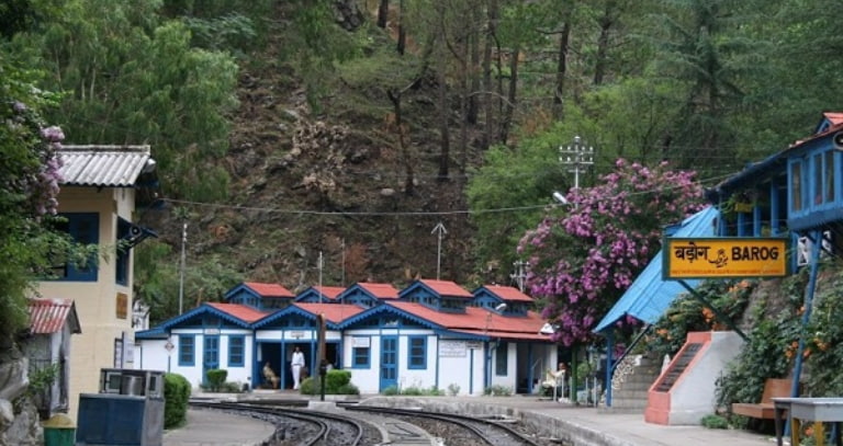 Barog Railway Station