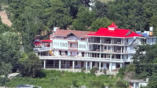 Jimmy River Resort Chamba