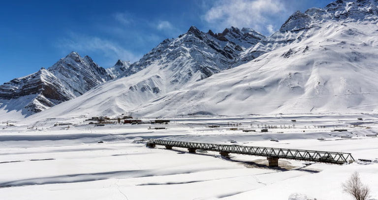 Kunzum Pass