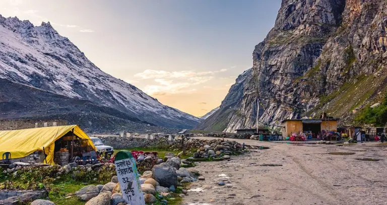 How to Reach Rohtang Pass