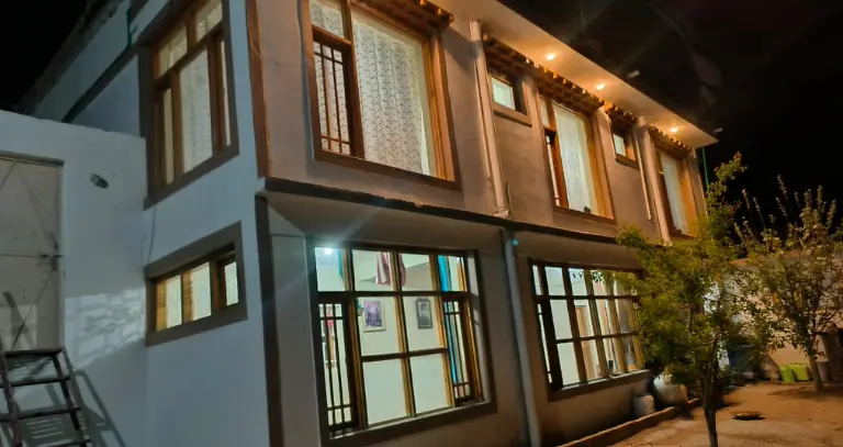 Khangu Homestay Kaza