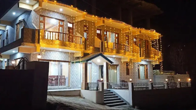 Royal Galaxy Hotel