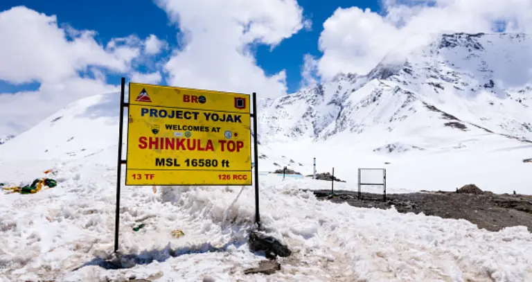 Best Time to Visit Shinkula Pass Himachal Pradesh
