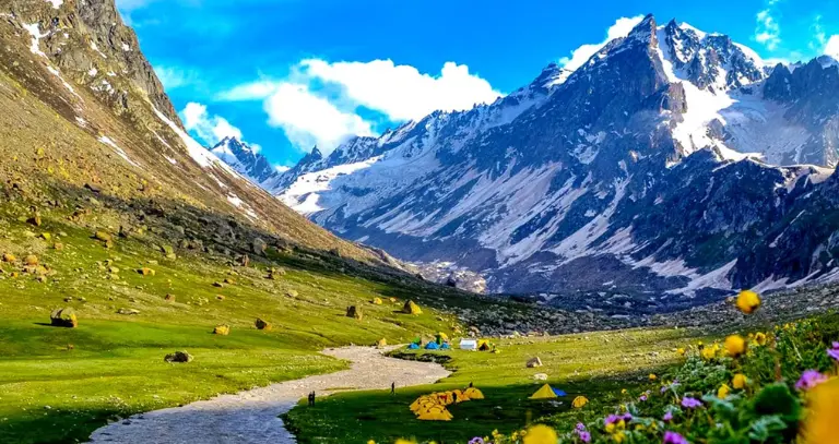 How to Reach for Hampta Pass Trek