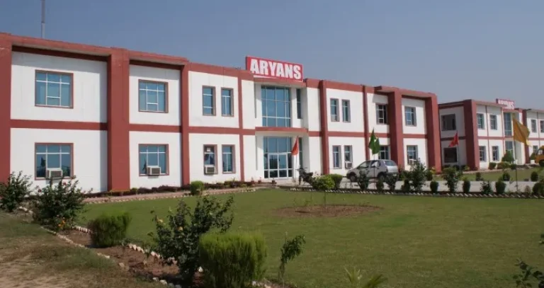 Aryans The Guru (Hamirpur)