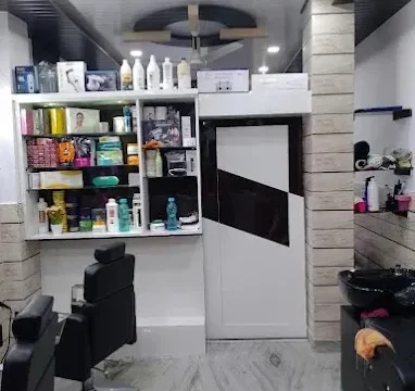Ravi Unisex Saloon
