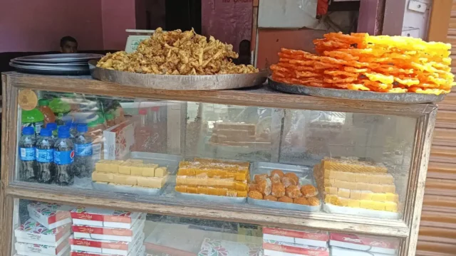 Thakur Sweet Shop Sunni