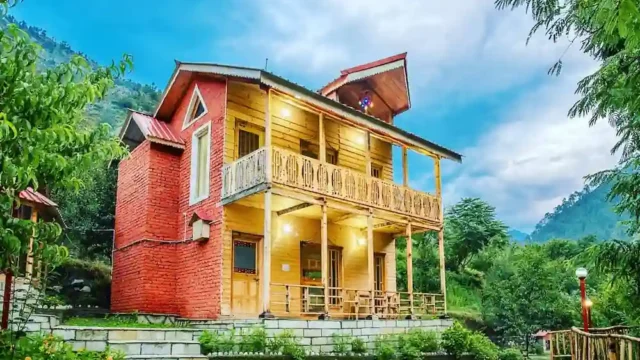 Riveraansh Homestay outside view